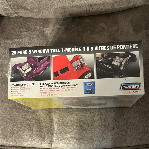 NIB Lindbergh ‘25 Ford 5 Window Tall T Model Kit - Picture 3 of 7